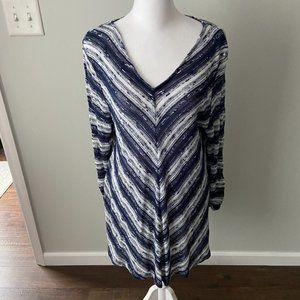 3/$20 Style & Co Long Sleeve Knit Top Size L